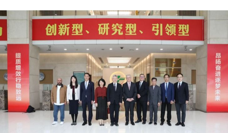 阿联酋哈伊马角政府代表团到访Beat365唯一官方网站